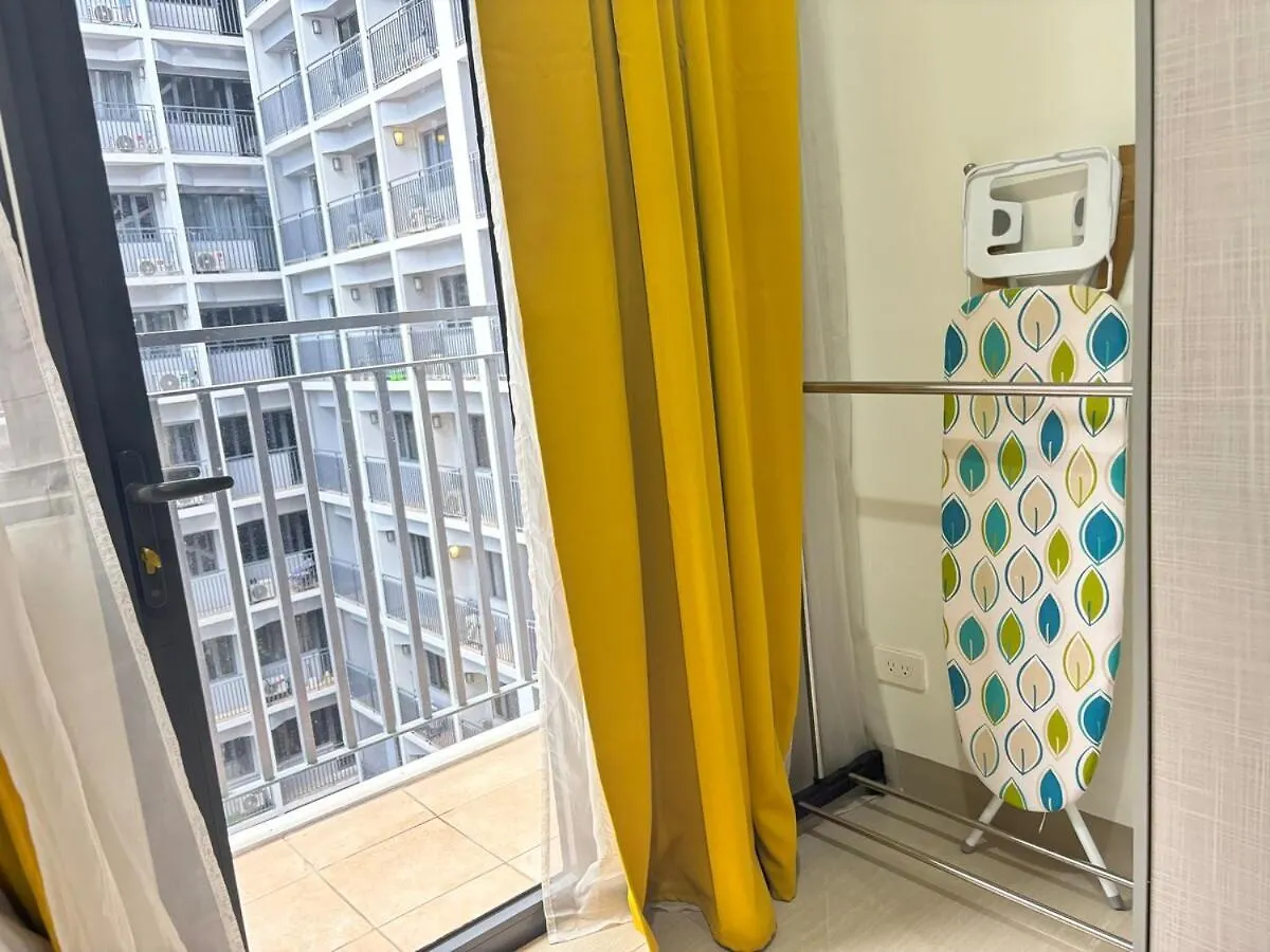 Apartamento Cozy Condo Near Moa & Airport Manila